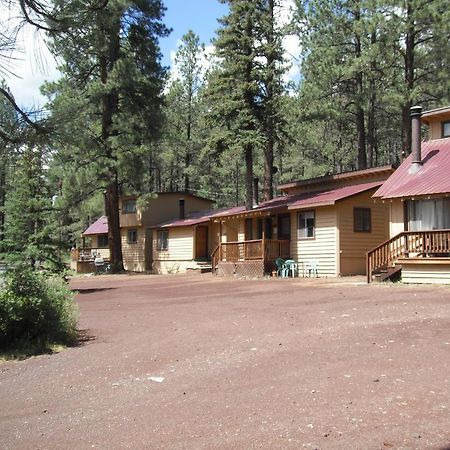 Greer Point Trails End Cabins ภายนอก รูปภาพ