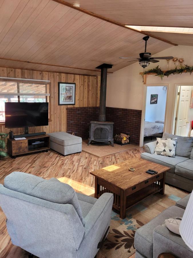 Greer Point Trails End Cabins ภายนอก รูปภาพ